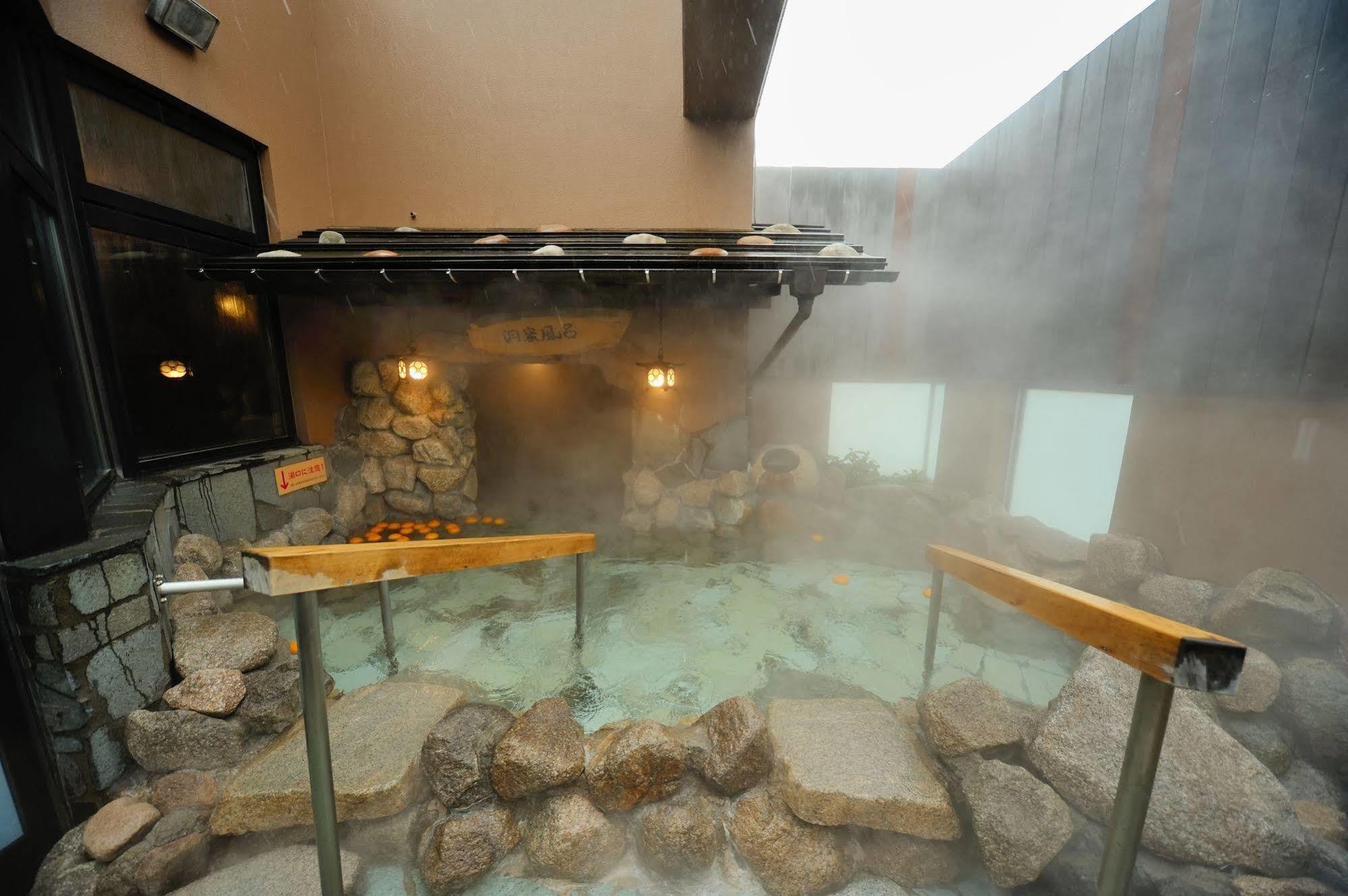 Tennen Onsen Taho-No-Yu Dormy Inn Niigata Dış mekan fotoğraf