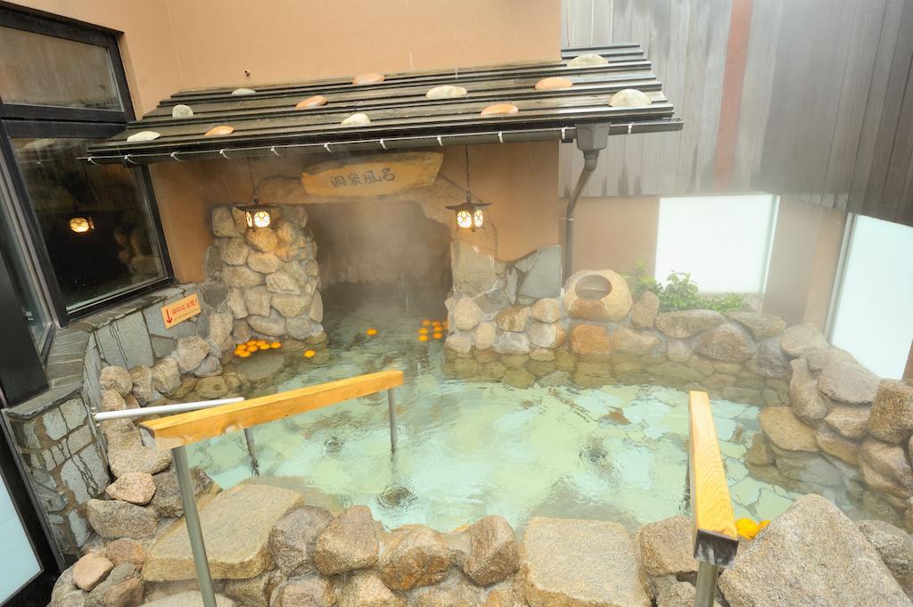 Tennen Onsen Taho-No-Yu Dormy Inn Niigata Dış mekan fotoğraf